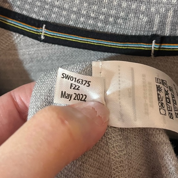 Smartwool women’s quarter zip 100% Marino wool size S. - Picture 5 of 8